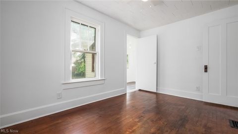 Tiny photo for 954 Pershing Road, Zanesville, OH 43701 (MLS # 5204014)