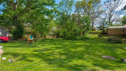 Tiny photo for 954 Pershing Road, Zanesville, OH 43701 (MLS # 5204014)