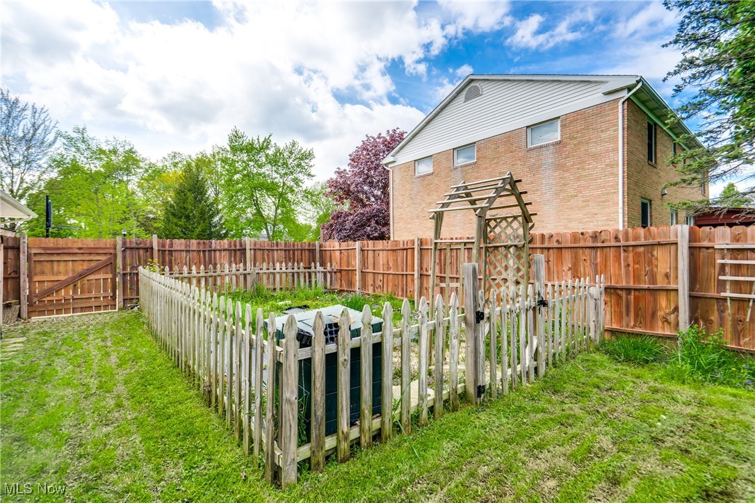 349 Wyoga Lake Boulevard, Cuyahoga Falls, Ohio image 49