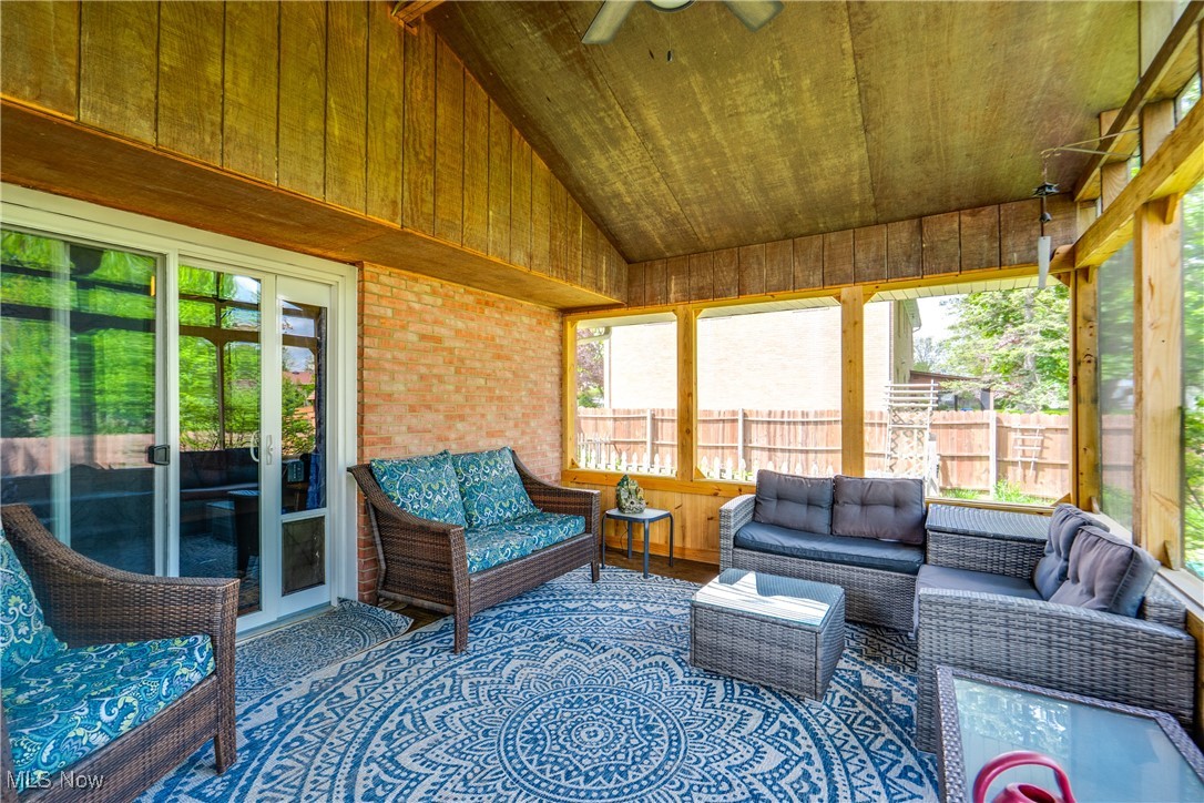 349 Wyoga Lake Boulevard, Cuyahoga Falls, Ohio image 40