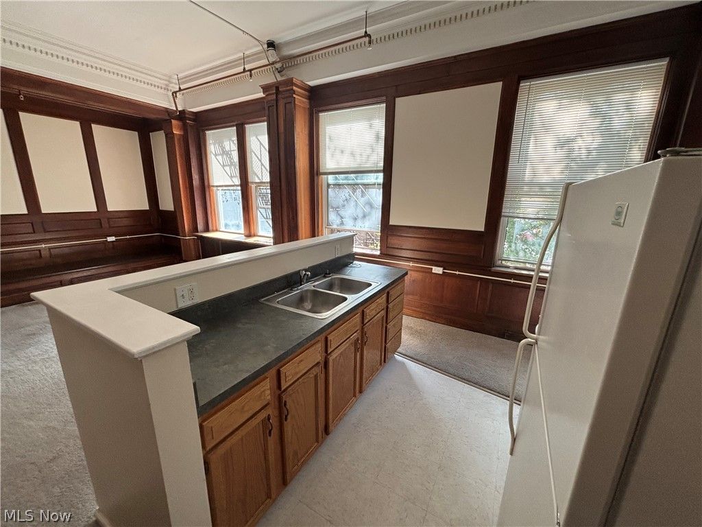 Photo of 5644 Broadway Avenue #203, Cleveland, OH 44127 (MLS # 5192647)