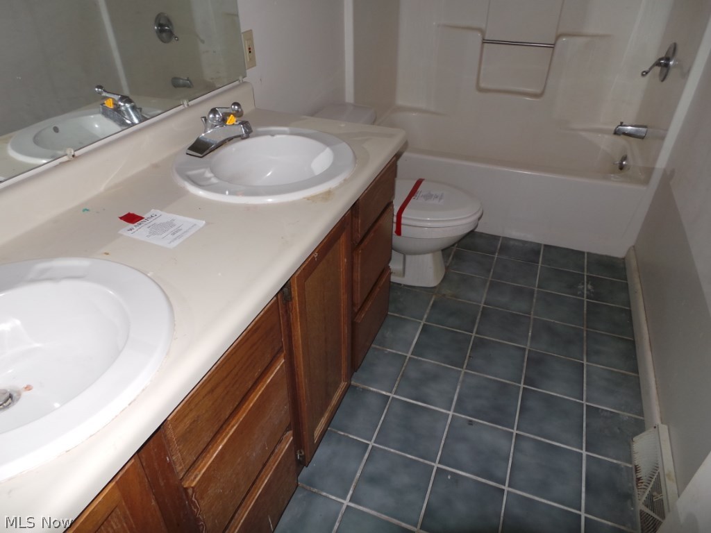 Canal Park Condo - Residential