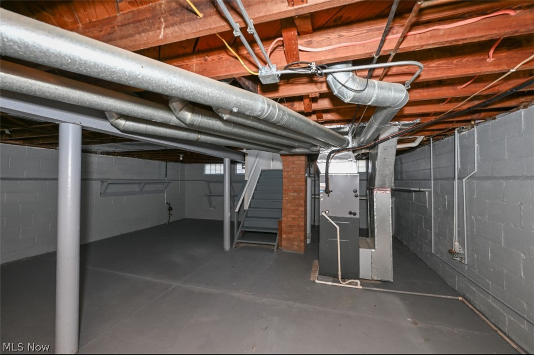 B J Luceys Butternut Heights Sub - Residential