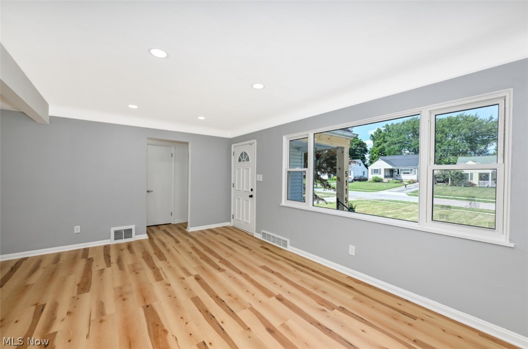 B J Luceys Butternut Heights Sub - Residential