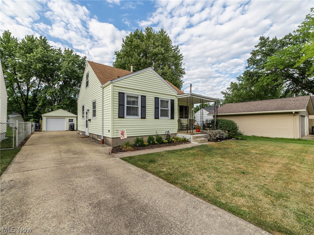 East Broad Street Heights - Residential