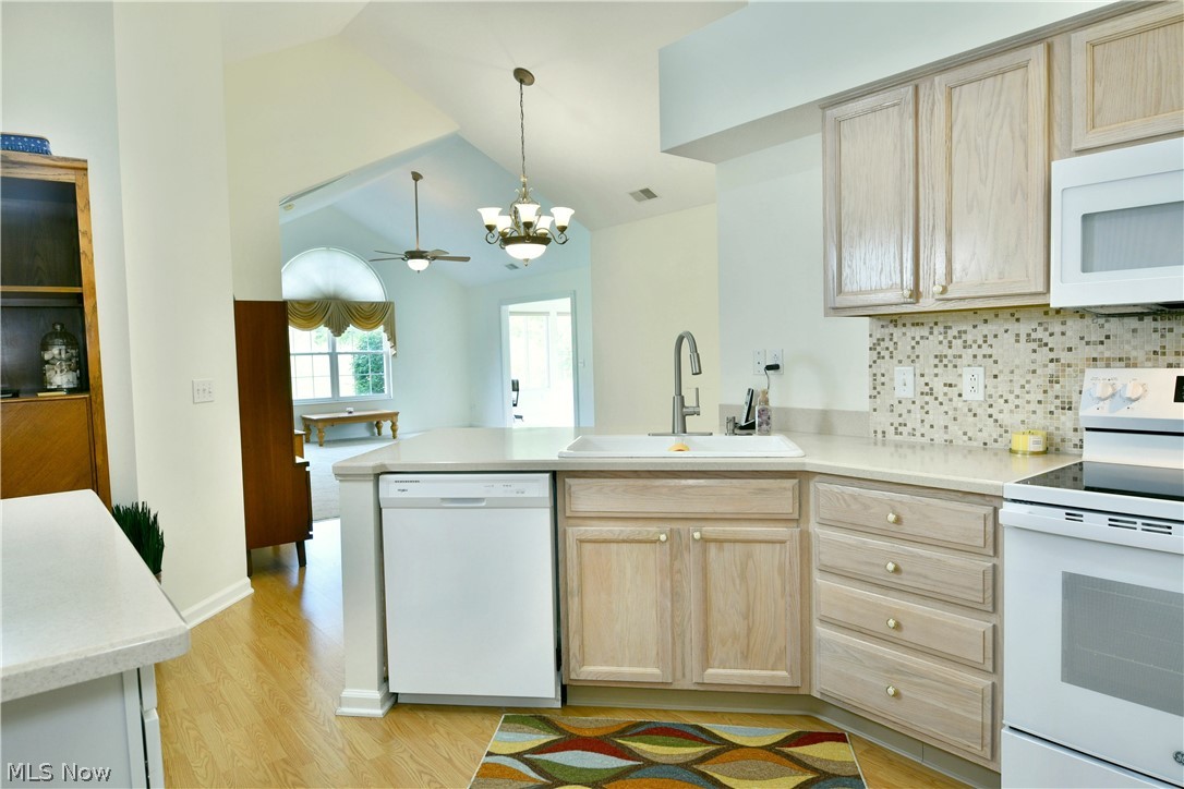 Willowbrook Condo 05 - Residential
