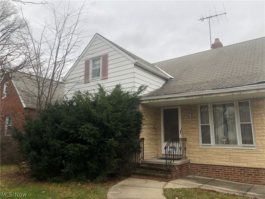 Great investment opportunity, potential flip or rental. Second floor can be finished into a large third bedroom. Hardwood floors under carpet in living room and bedrooms. Large 3 season room off eat-in kitchen. Large recreation room finished in basement.
2 car detached garage. Estate sale, sold "AS IS". Seller will not make repairs, buyer to assume any and all violations from city Point of Sale inspection.