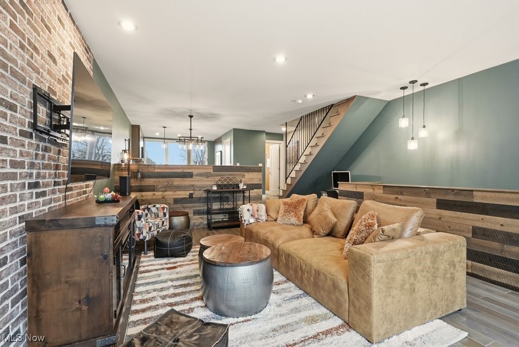 As Shown By/Recorded Plat/Afn - Residential