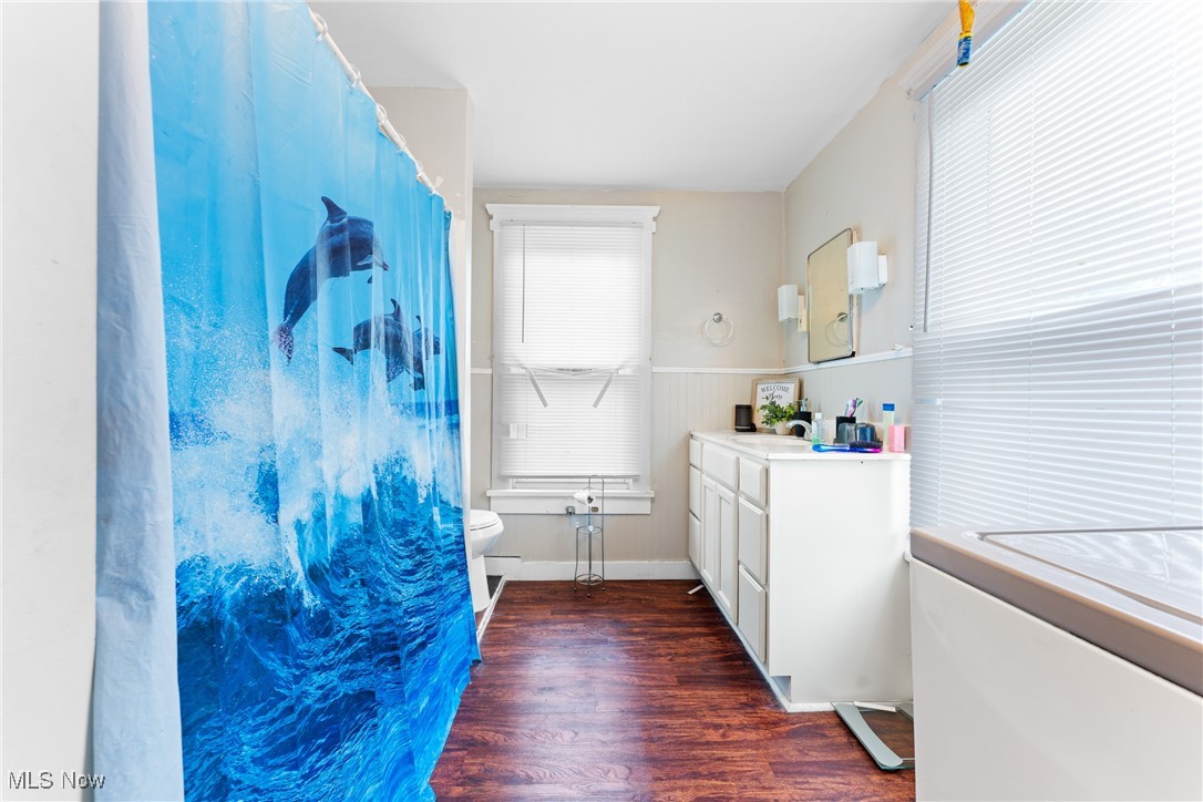 City/Canyon - Residential Income
