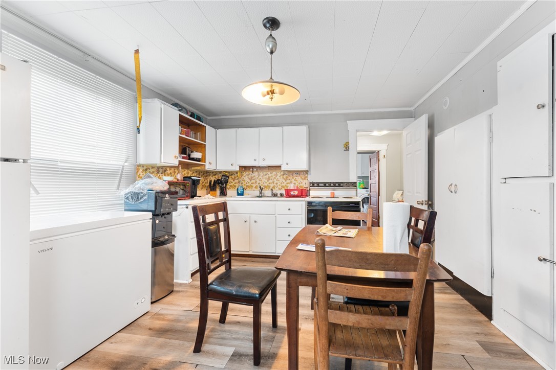 City/Canyon - Residential Income