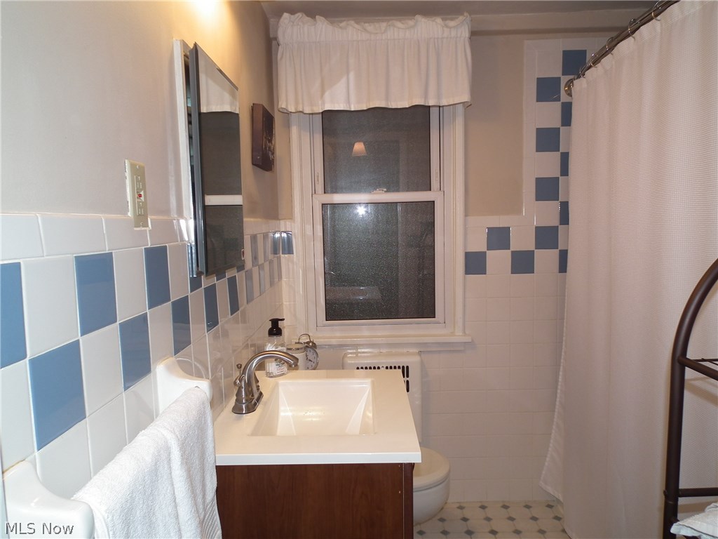 Shaker Courts 504 - Residential