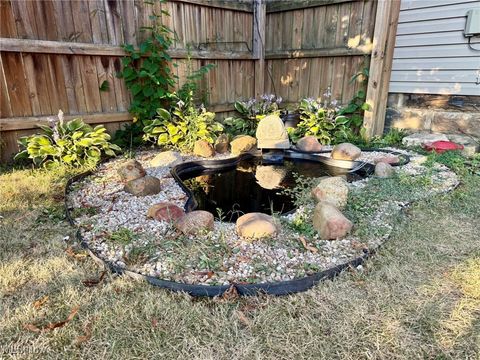 Tiny photo for 377 N Market Street, East Palestine, OH 44413 (MLS # 5149830)