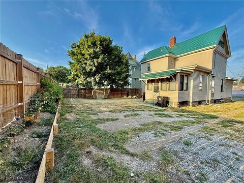 Tiny photo for 377 N Market Street, East Palestine, OH 44413 (MLS # 5149830)