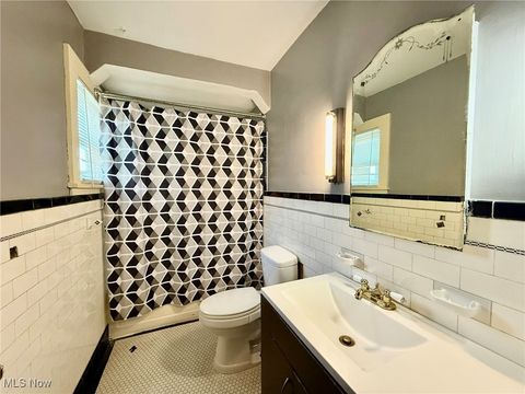 Tiny photo for 377 N Market Street, East Palestine, OH 44413 (MLS # 5149830)