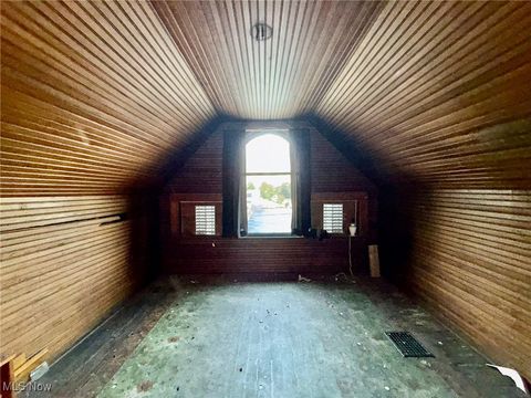 Tiny photo for 377 N Market Street, East Palestine, OH 44413 (MLS # 5149830)