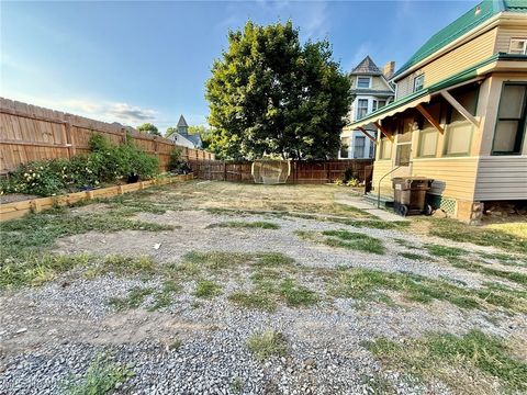 Tiny photo for 377 N Market Street, East Palestine, OH 44413 (MLS # 5149830)