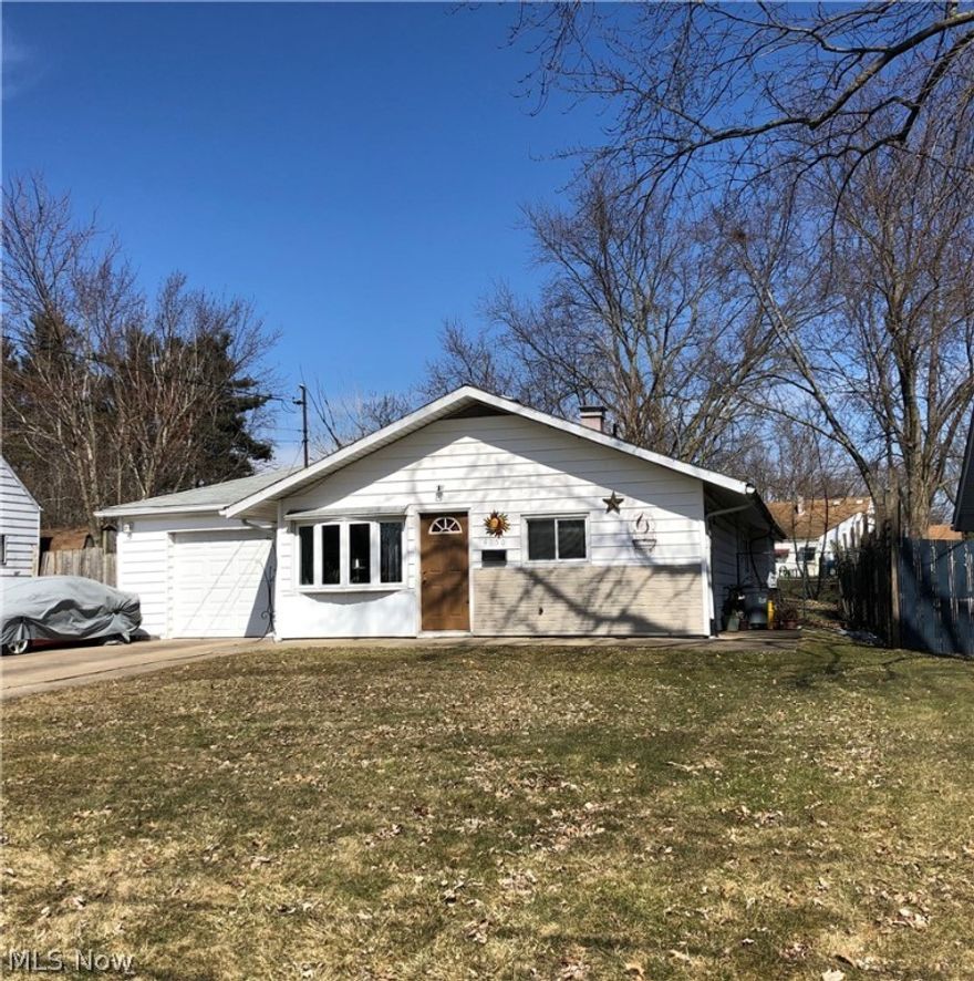 Priced to sell this 3 Bedroom 2 Bath Home has a spacious Great Room with a wood burning stove and sliding glass doors that lead to the covered back patio. The back yard has been fenced in for privacy but behind the fence boasts a vineyard and pond view. Come and see it before its sold.