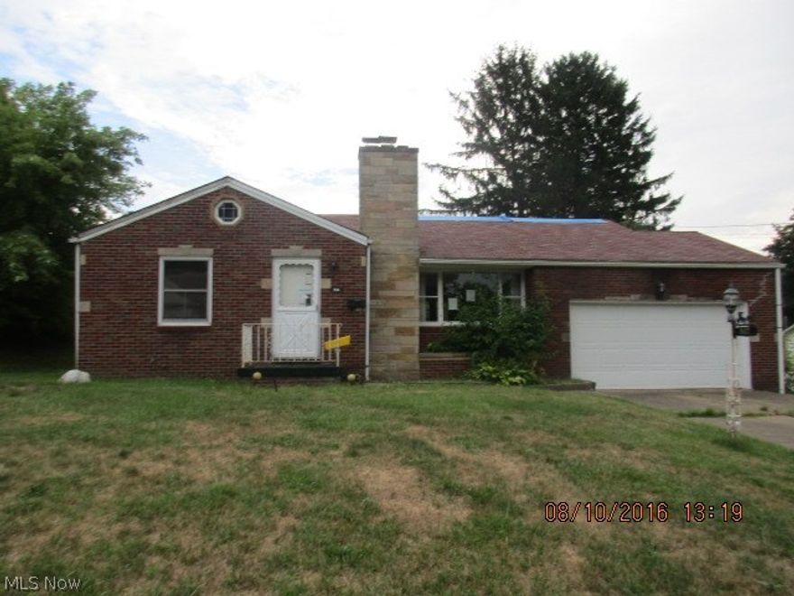 EVENT DATES: 08/20/2016 THRU 08/24/2016 ~ Solid Brick Ranch with Partially Finished Basement, Fireplace, Formal Dining Room, Attached Garage, Patio, and Fenced Rear Yard! Nice size Kitchen with some appliances. Location is convenient to Freeways, Bus Lines, Shopping, and many other area amenities. Don't wait on this one, its priced to sell! Auction Dates are ti be determined, Agents please see Broker remarks for Auction Site and Details of upcoming events and offer/bid instructions. This property is to be Sold AS-IS, seller has no reports or disclosures. Buyer is responsible for due diligence in researching all information, taxes, assessments, and otherwise.
