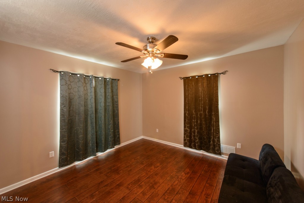 Green Sec 27 - Residential