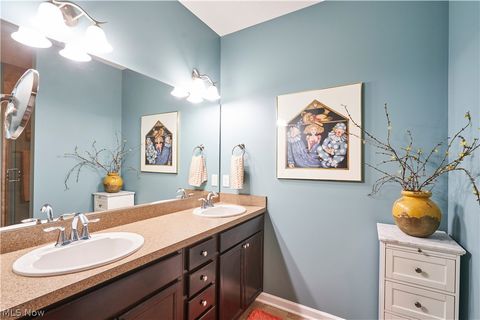 Tiny photo for 38083 Euclid Avenue #2, Willoughby, OH 44094 (MLS # 5208610)
