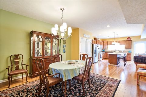 Tiny photo for 38083 Euclid Avenue #2, Willoughby, OH 44094 (MLS # 5208610)