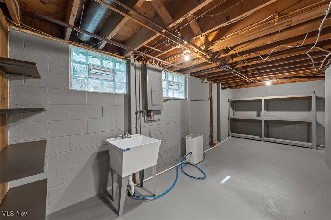 Crest Dale Estate #1 - Residential