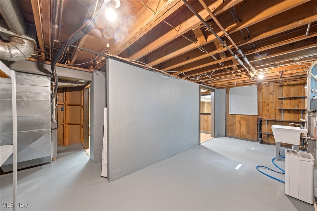 Crest Dale Estate #1 - Residential