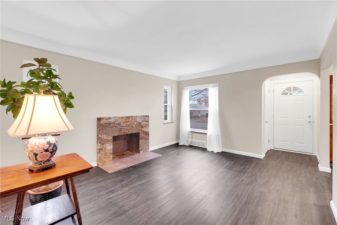 Royal Park 01 - Residential