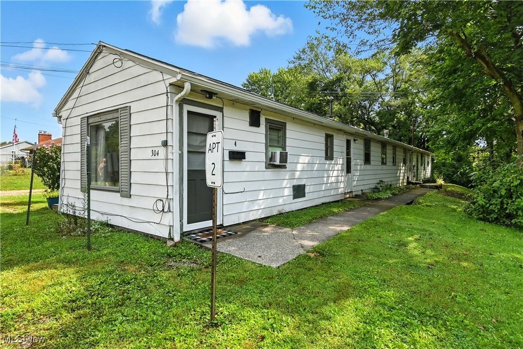 Photo of 304 Esley Lane, Mansfield, OH 44905 (MLS # 5163830)