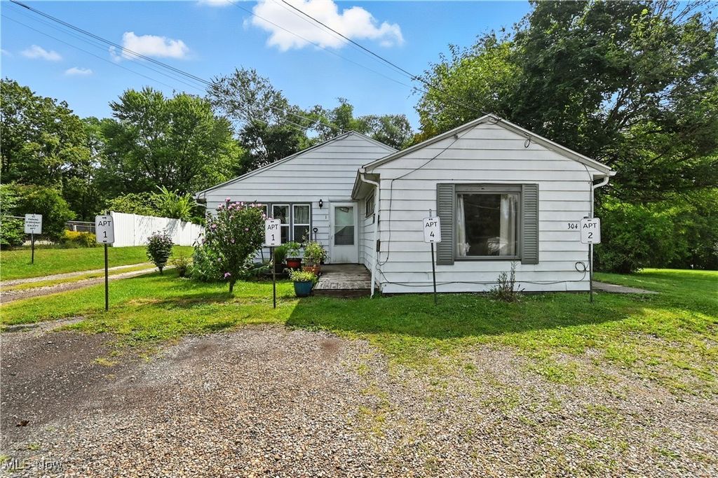 Photo of 304 Esley Lane, Mansfield, OH 44905 (MLS # 5163830)
