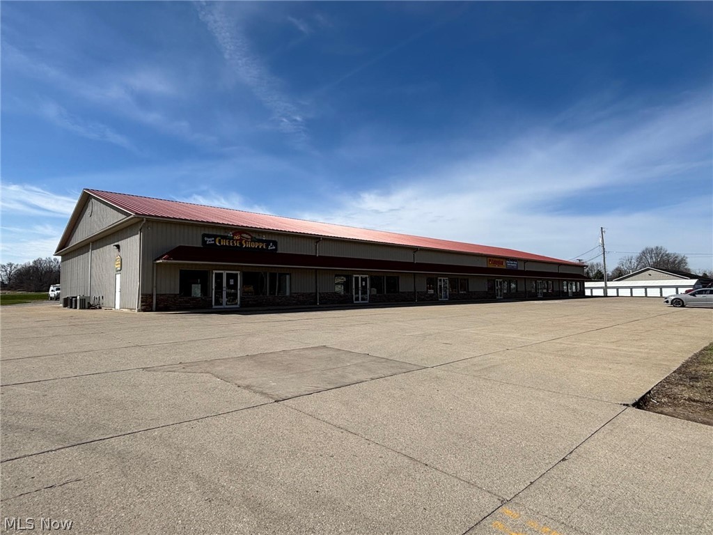 7845 E Lincoln Way