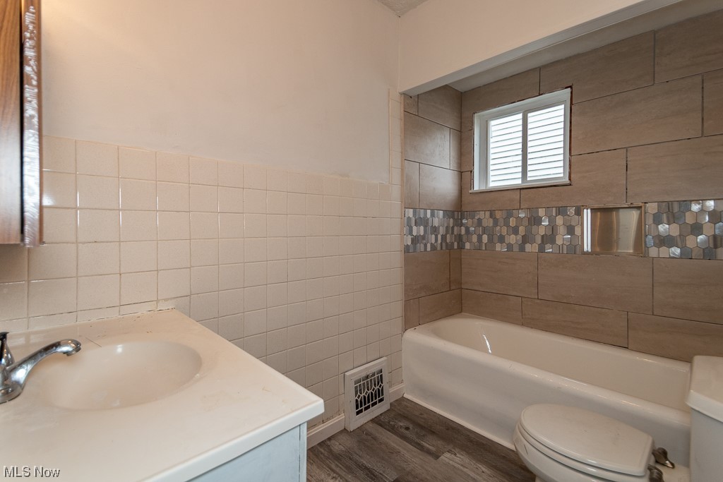 Reliance Inv Co Libby Garden - Residential