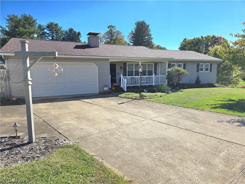 Photo of 3270 Circle Court, Zanesville, OH 43701 (MLS # 5255039)