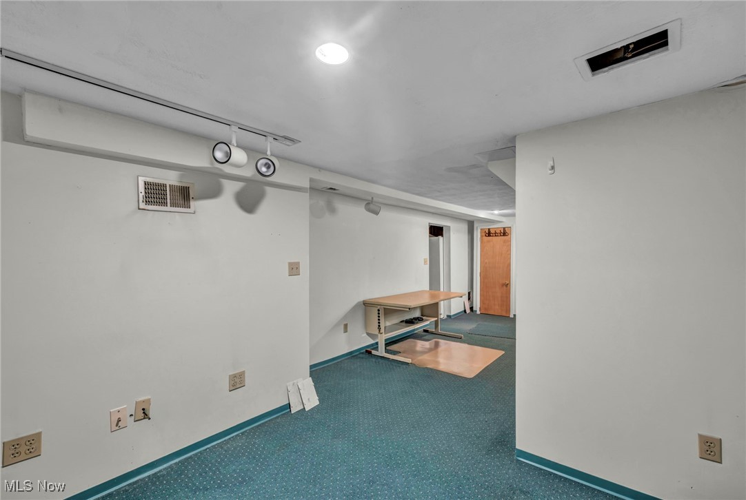 State-Brook - Residential