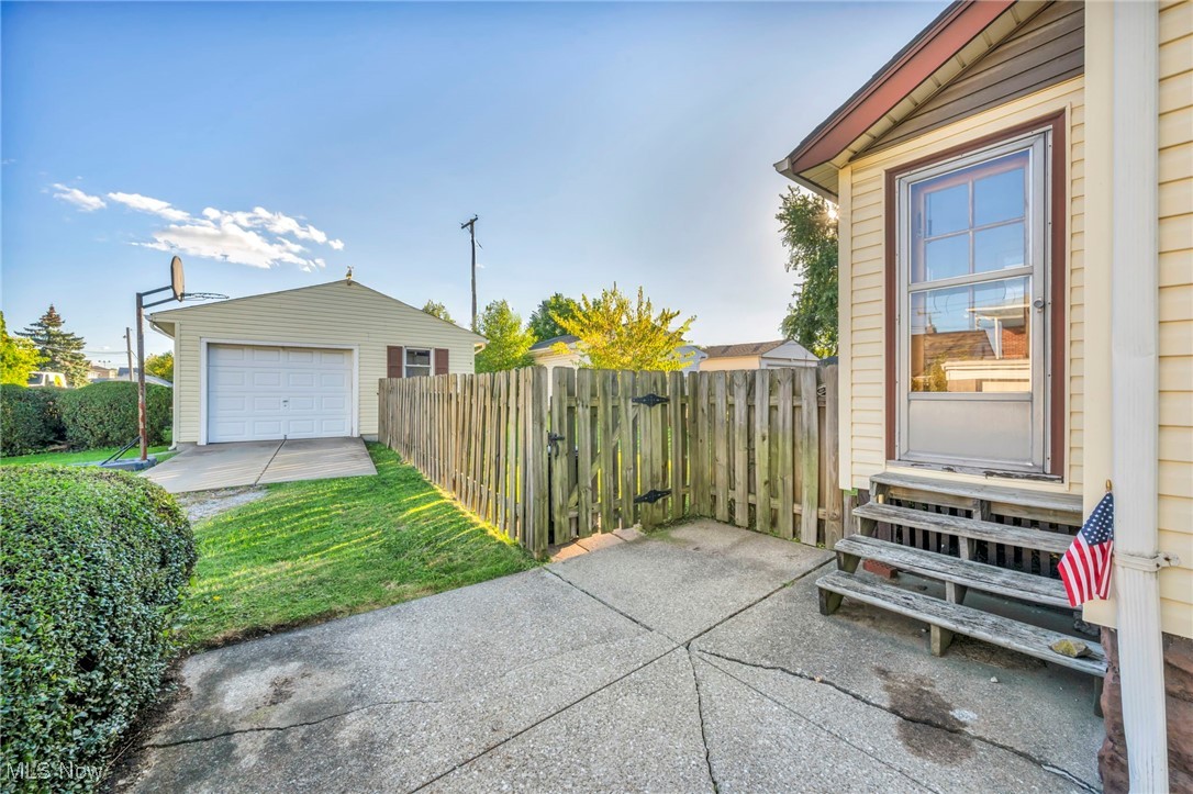 State-Brook - Residential