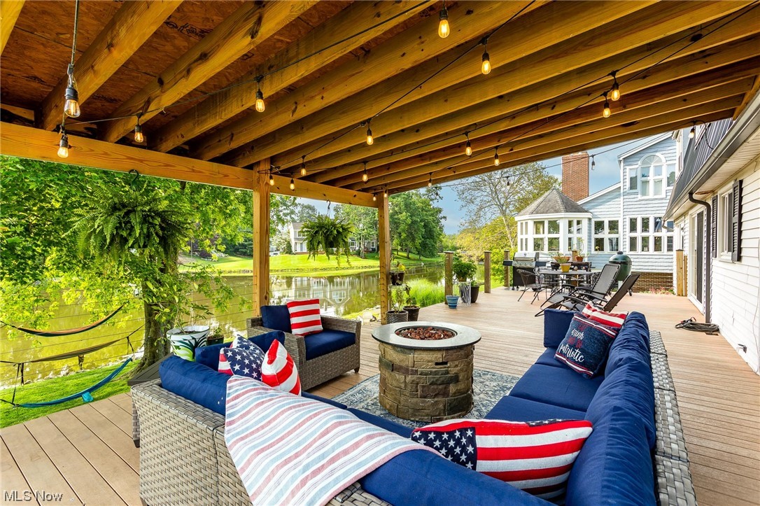 Beachwood Cove - Residential