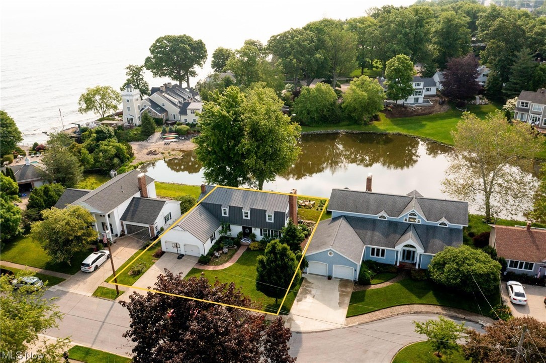 Beachwood Cove - Residential