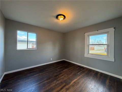 Tiny photo for 317 S King Street, West Lafayette, OH 43845 (MLS # 5187032)