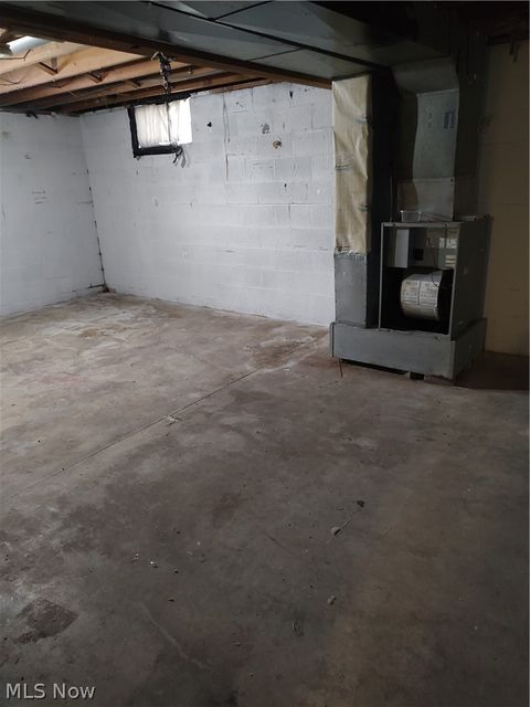 Tiny photo for 317 S King Street, West Lafayette, OH 43845 (MLS # 5187032)