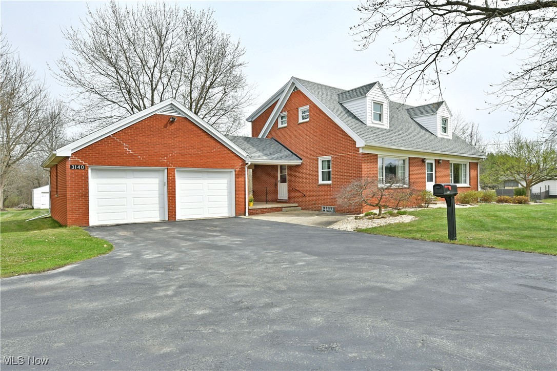 3140 Hoagland Blackstub Road, Cortland, Ohio image 2