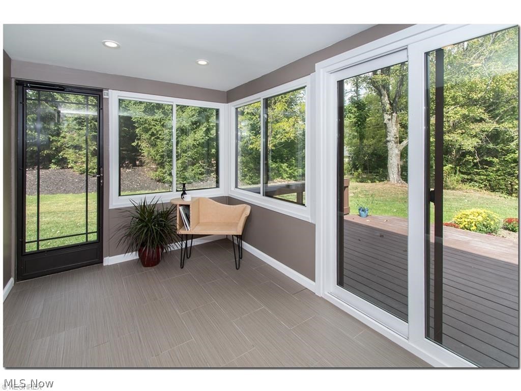 Russell Sec 02 - Residential Lease