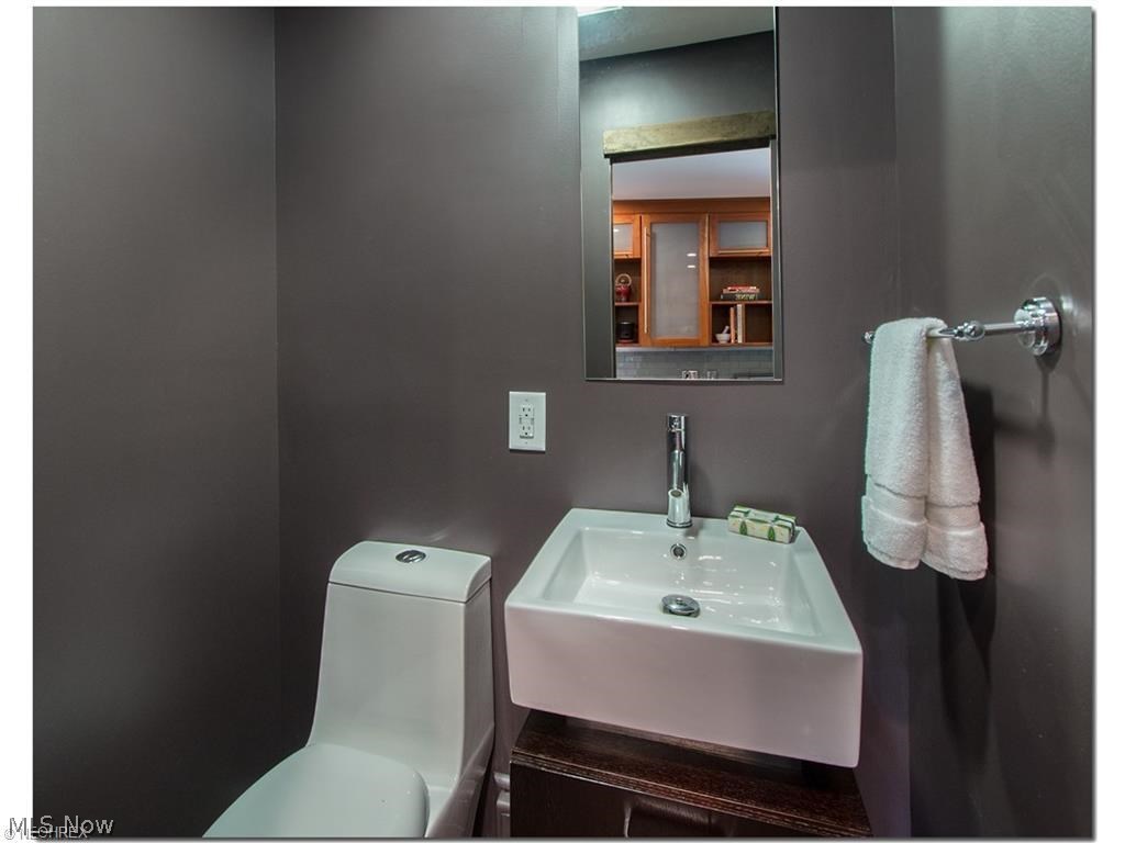 Russell Sec 02 - Residential Lease