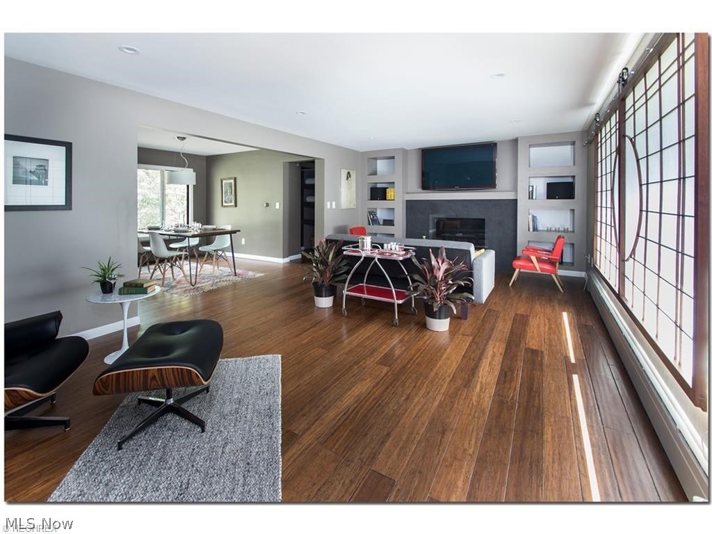 Russell Sec 02 - Residential Lease