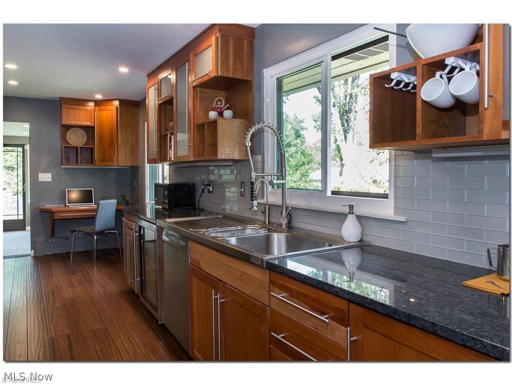 Russell Sec 02 - Residential Lease