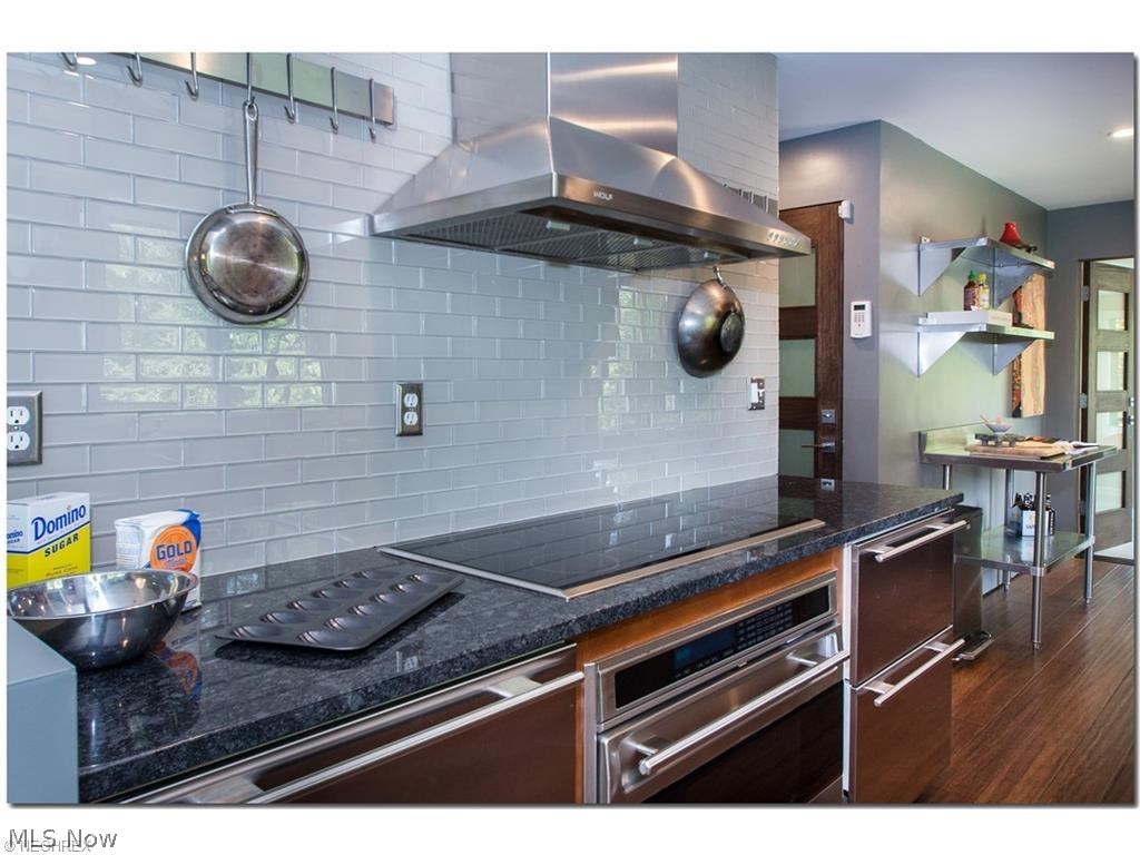 Russell Sec 02 - Residential Lease