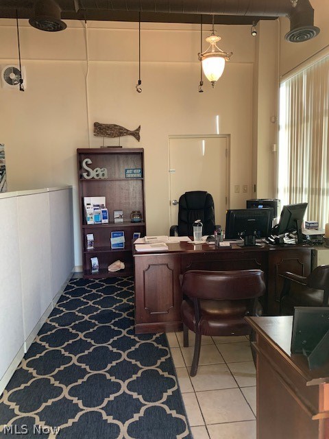 Lakewood Heights Sub - Commercial Sale