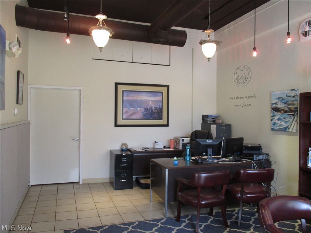 Lakewood Heights Sub - Commercial Sale