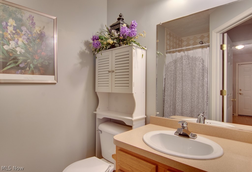 Falls Riv Xing Clstr Unit Deve - Residential