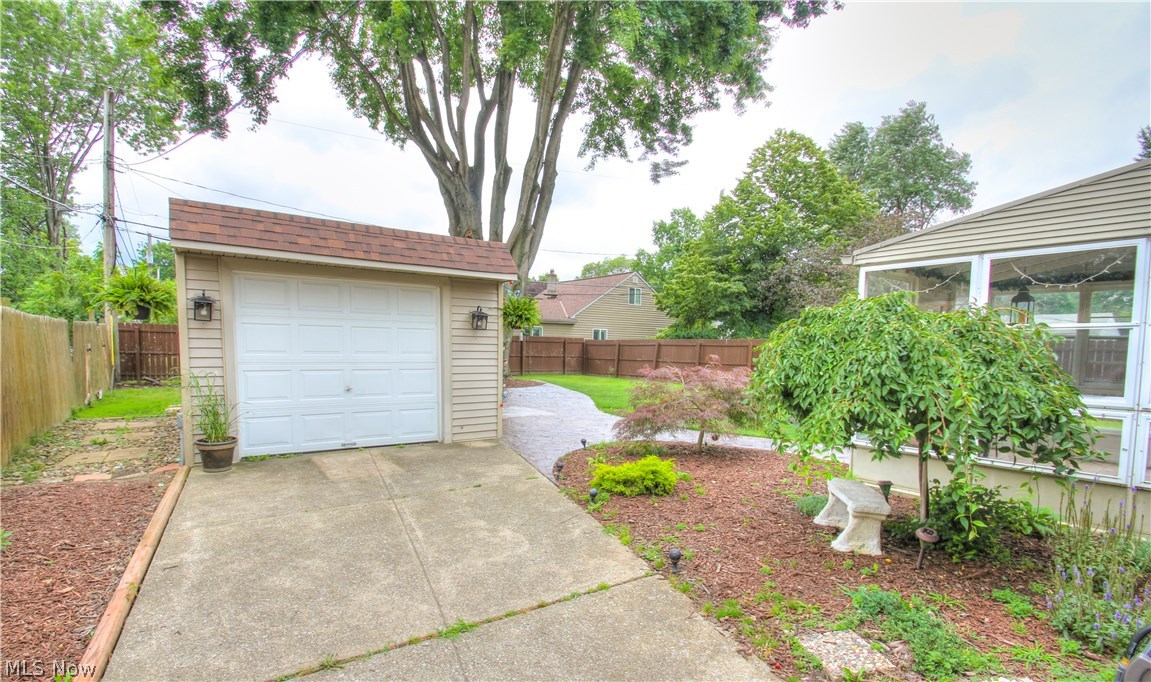 Beach Park 03 - Residential