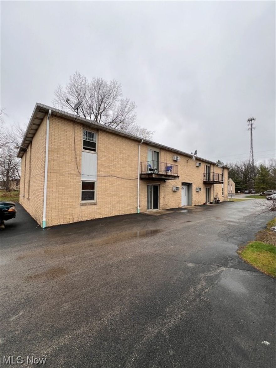 Located in Warren in the Champion Local School District is this 2 Bed/ 1 Bath 2nd Floor Apartment. The kitchen is provided with a stove and refrigerator which the tenant is to maintain. There is coin laundry in the building and a parking lot for tenants. Monthly rent is $725.00 and tenant pays electric. Full security deposit of $725.00 and first month rent is due before an approved tenant can move in. No smoking, no pets and no section 8.